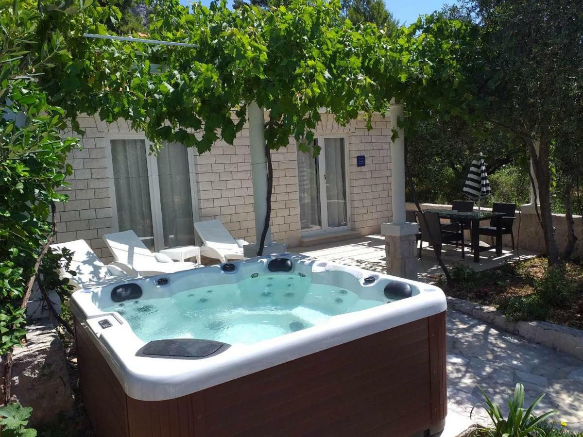 Bed & Breakfast Villa Vrgorac Orebić Екстериор снимка
